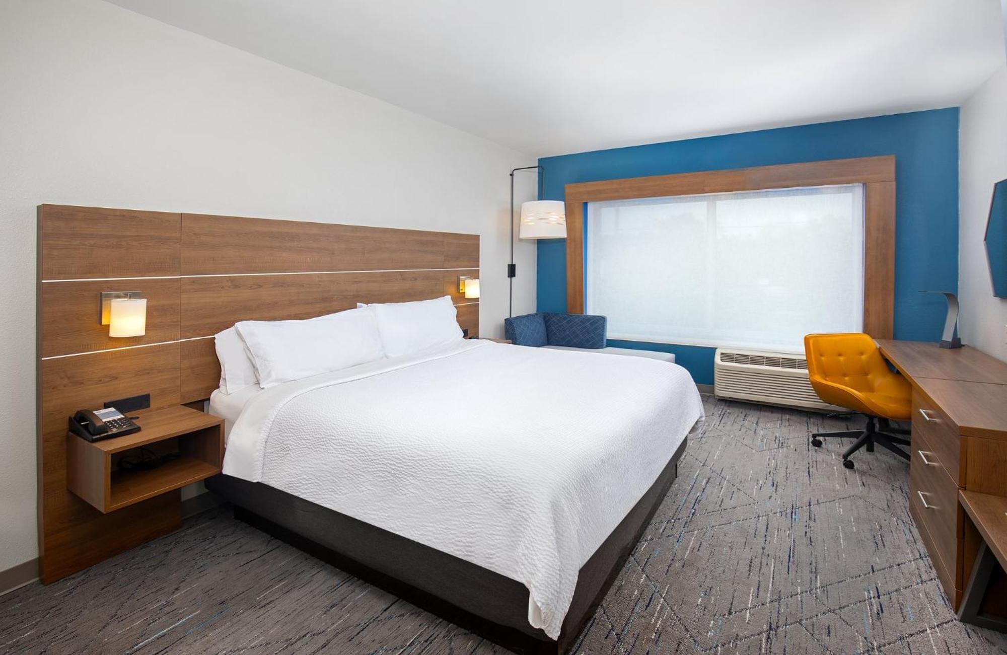 Holiday Inn Express & Suites - Carrollton West By Ihg Екстериор снимка